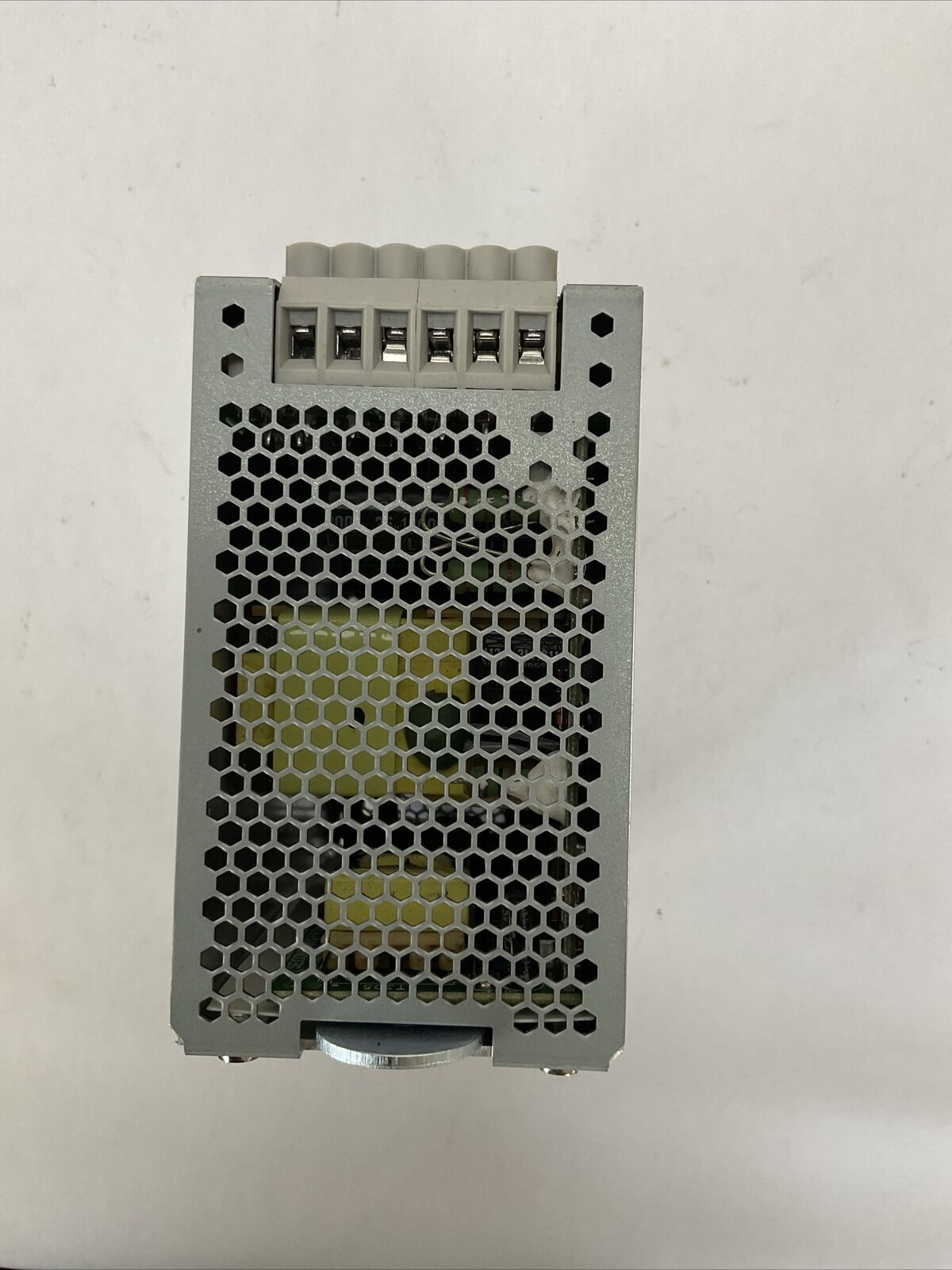 EMERSON SOLA SDN 10-24-100C POWER SUPPLY OUPUT 24VDC 10A INPUT 100-240VAC 3.5A