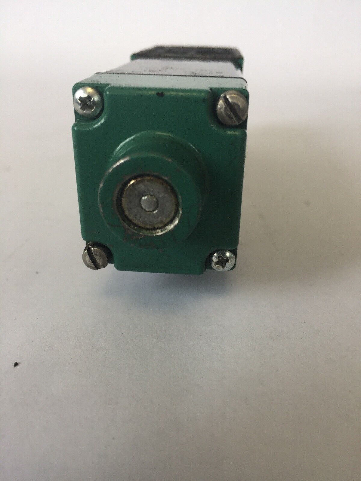 NUMATICS 225-239B SOLENOID VALVE 24 VDC 6.0 WATTS 150 PSIG-AIR