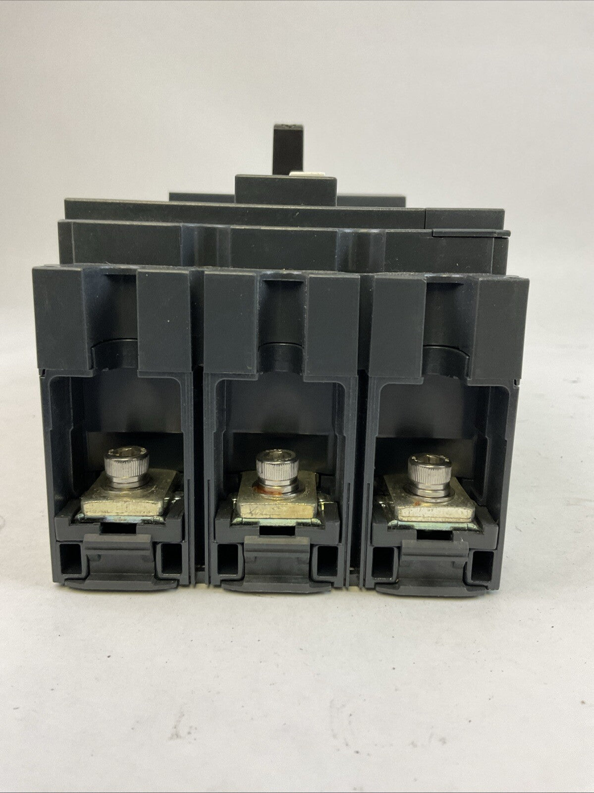 SCHNEIDER NSX 100-160-250 F/N/H/NA CIRCUIT BREAKER NSX 100F 600VAC