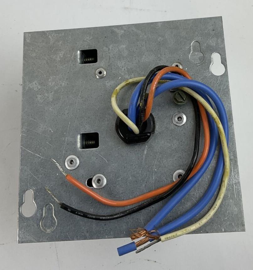 HUBBELL 257151CBA CONTROL UNIT 120VAC 60HZ / 277VAC 60HZ