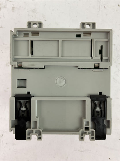 ALLEN BRADLEY 1769-L24ER-QB1B SER A FW REV 1.004 750KB D I/O CONTROLLER COMPACT