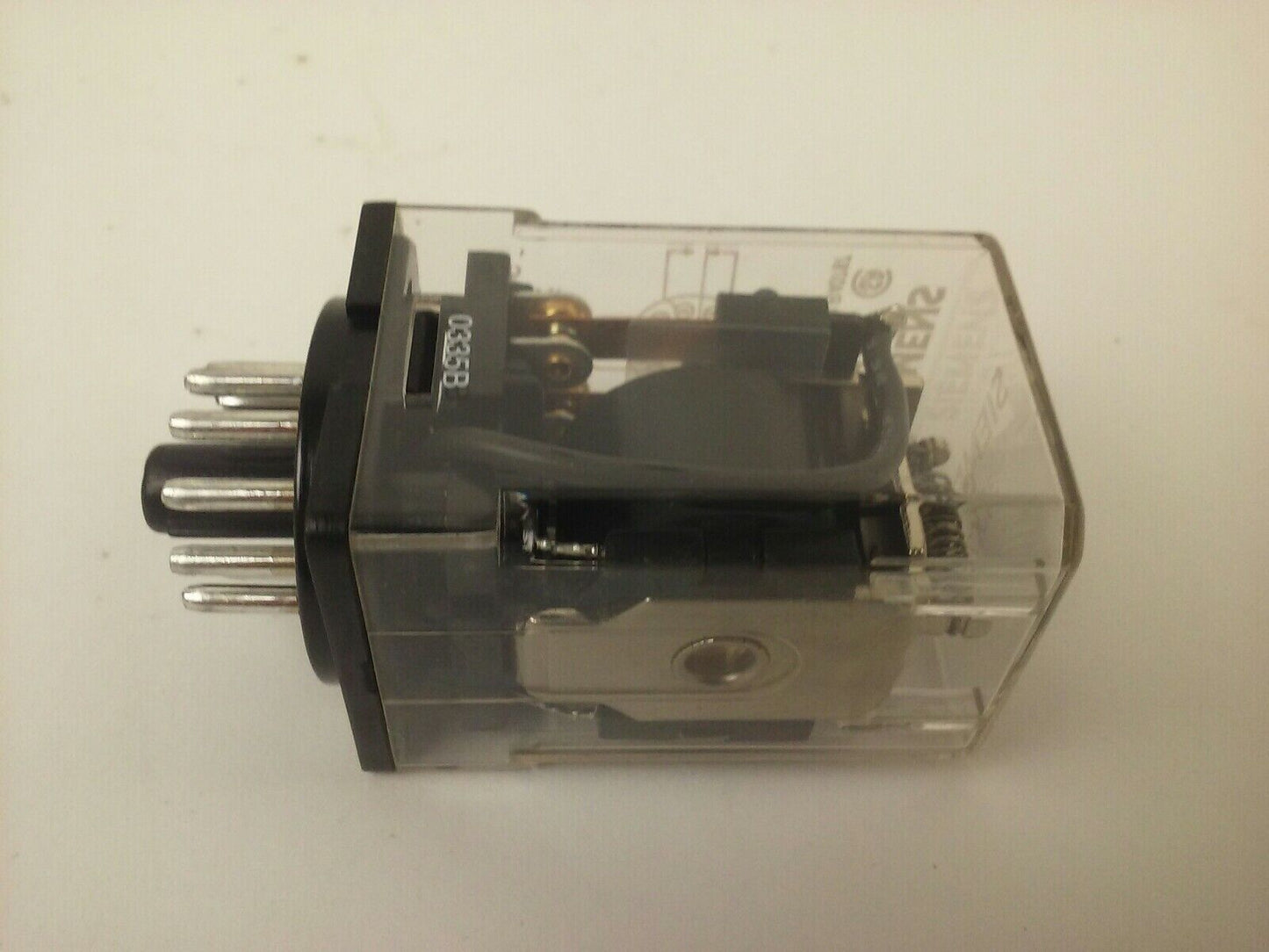 SIEMENS 3TX7120-1FB03 PLUG IN  10A@120V, 10A@240V, 1/3HP@120V, 1/2HP@240V, 12VDC