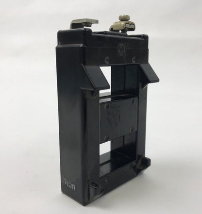 ALLEN BRADLEY CC354C COIL, 380V @ 50HZ CC354, USED, MISSING SCREWS