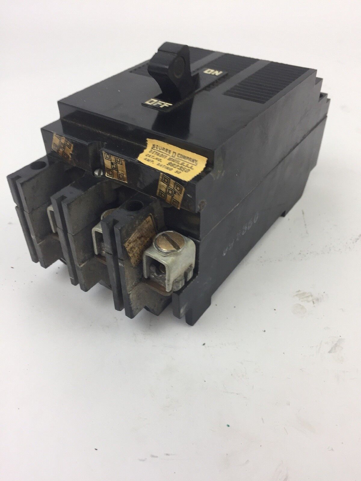 SQUARE D 992350 50 AMP 3 POLE 240 V CIRCUIT BREAKER