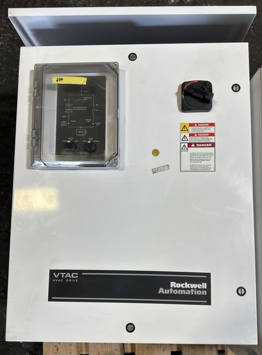 ROCKWELL AUTOMATION VTAC 9 HVAC DRIVE 9V241HRNB30 S7-640A-V9-2 460VAC 2HP 3PH