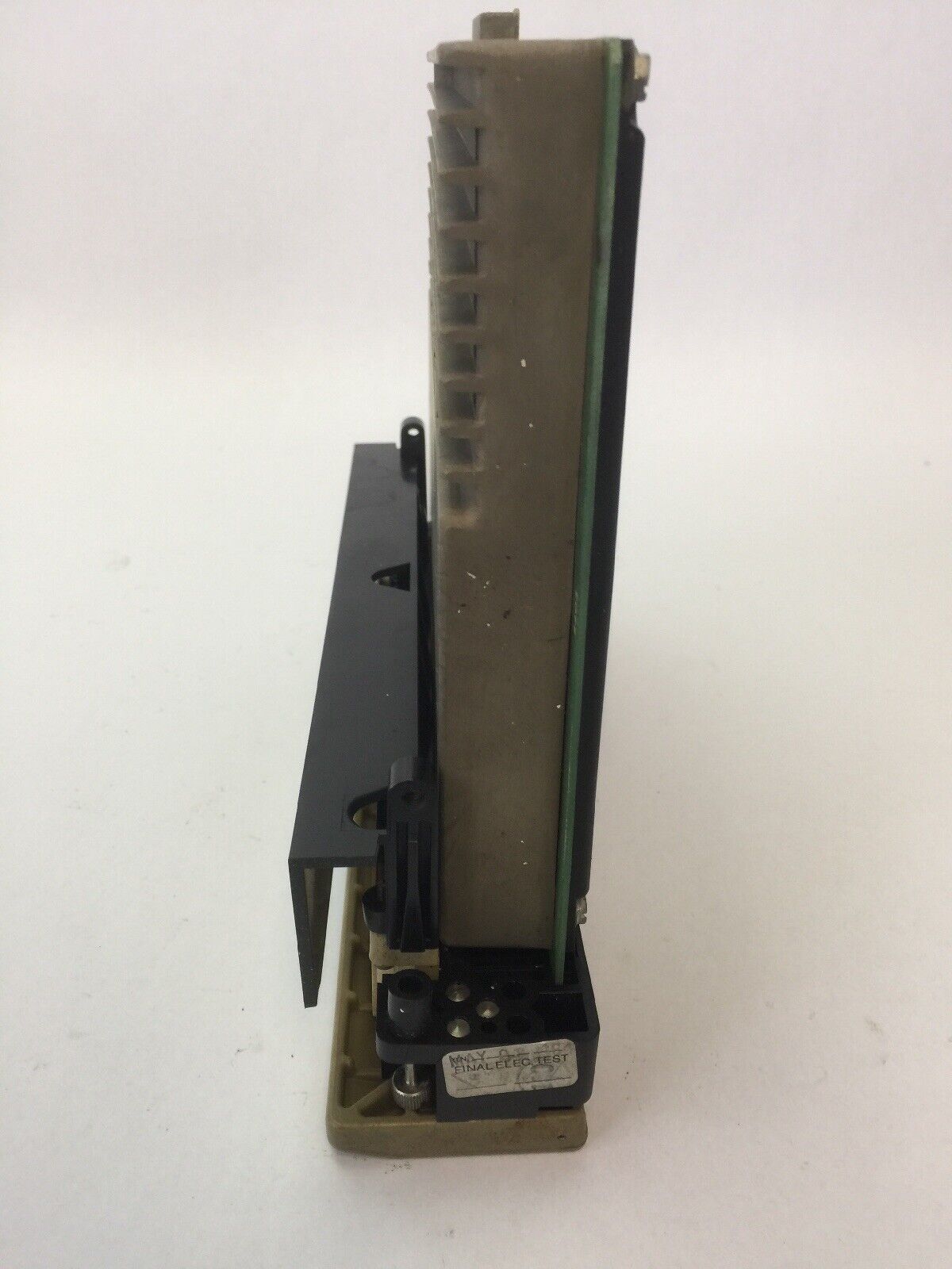 GOULD MODICON SCHNEIDER AS-B805-016 INPUT MODULE 115VAC