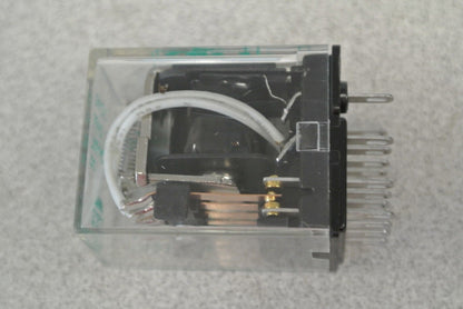 ALLEN-BRADLEY 700-HC14Z24 RELAY / 3A / 4PDT / 24VDC / NEW SURPLUS