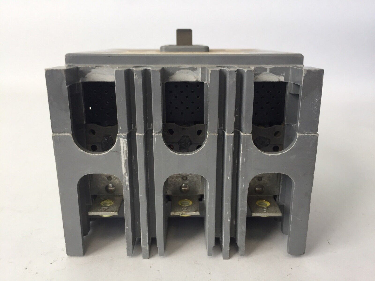 WESTINGHOUSE CIRCUIT BREAKER 30AMP 3POLE 600VAC 1264C07G16