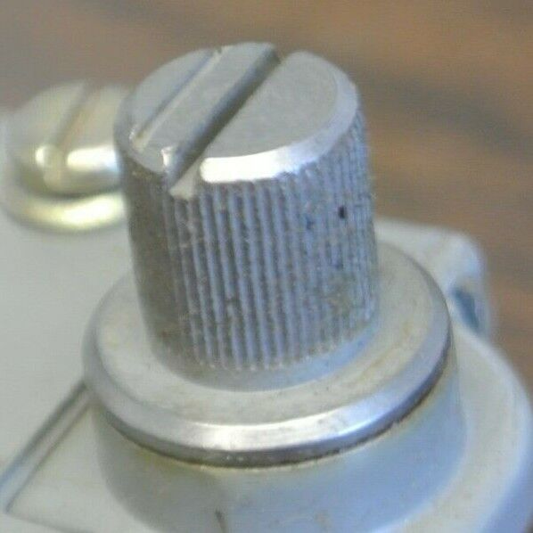 SQUARE D 9007 B064A2 HEAVY DUTY LIMIT SWITCH / NEW SURPLUS / FORM P8