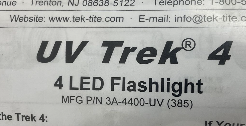 TEKTITE UV TREK 4 3A-4400-UV 4 LED FLASHLIGHT 385