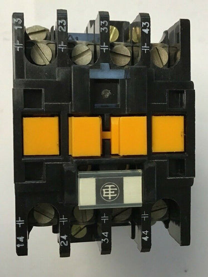 TELEMECANIQUE CA2-DN240B H7 CONTROL RELAY 600V W/LX7-D12