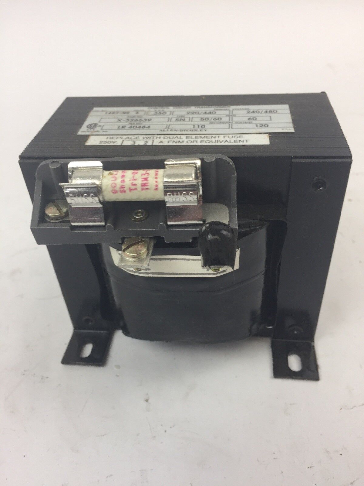 ALLEN BRADLEY 1497-N8 CONTROL CIRCUIT TRANSFORMER .250 KVA 240/480V 60HZ SER A