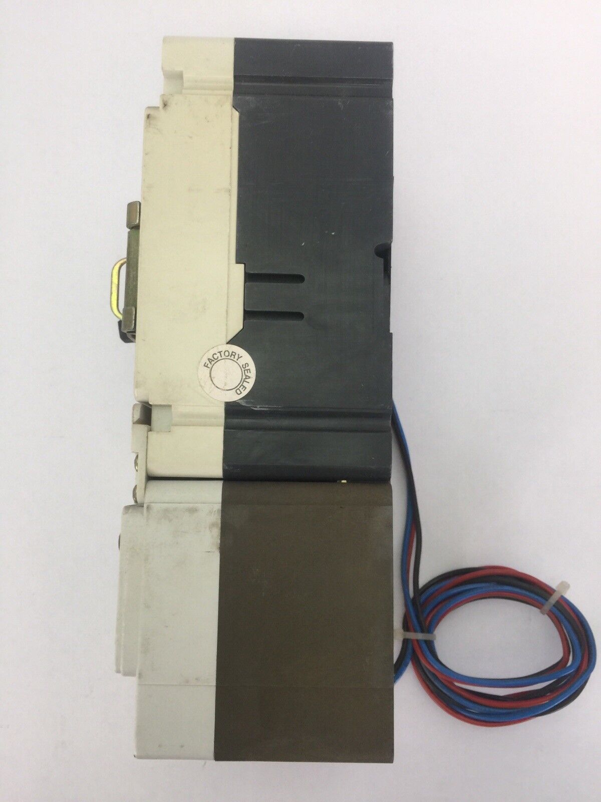 CUTLER HAMMER ELFD3100L INDUSTRIAL CIRCUIT BREAKER 100A 480VAC SER C ELD143 110-