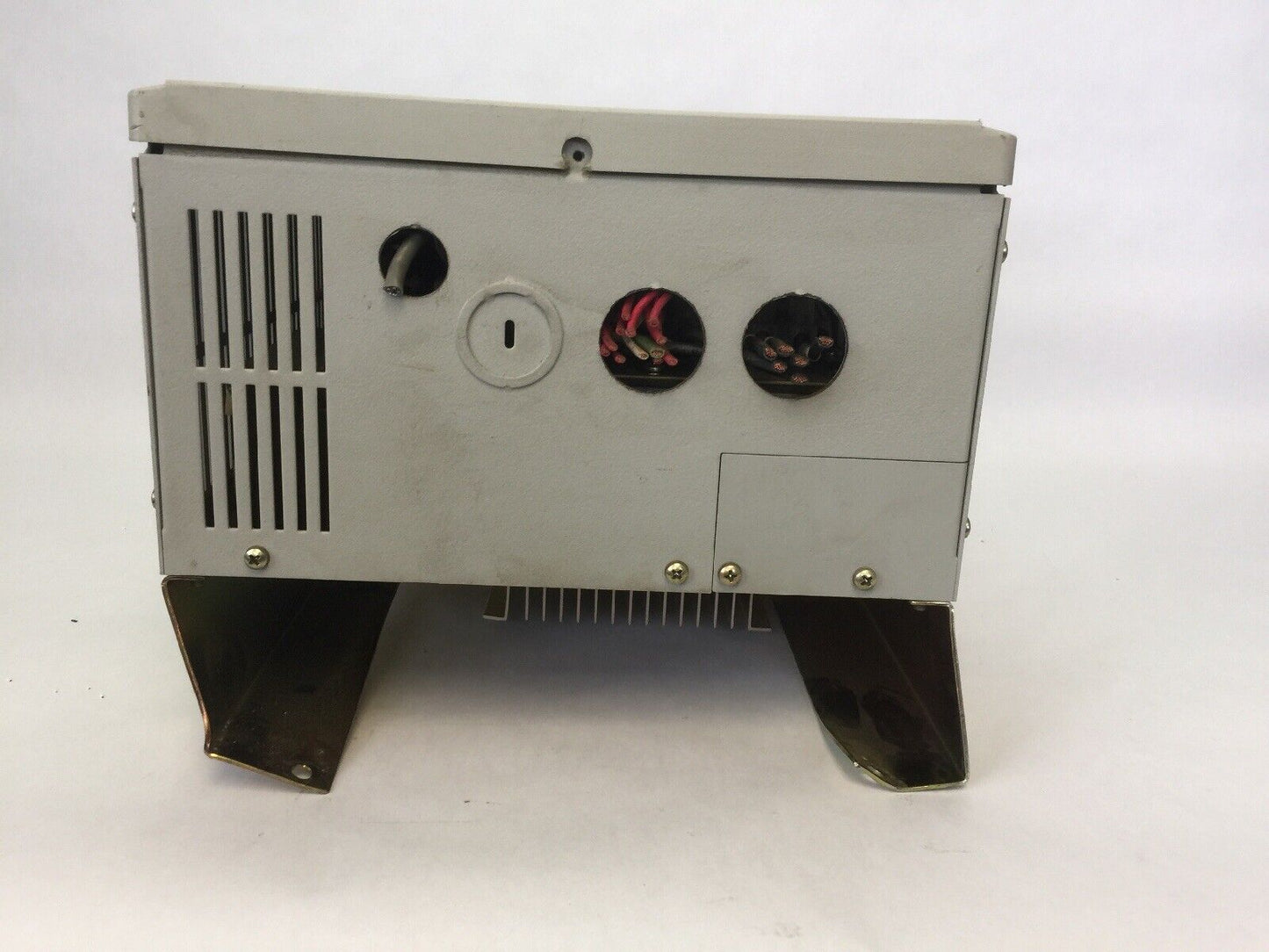 ALLEN BRADLEY 1336-B005-EAD-L3 CONSTANT TORQUE 3-PH AC DRIVE OUTPUT 380/415/460V