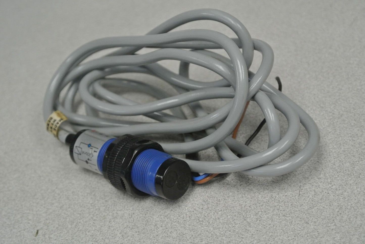 DATALOGIC RC-14 PROXIMITY SENSOR / SWITCH / 10-30VDC / NEW SURPLUS