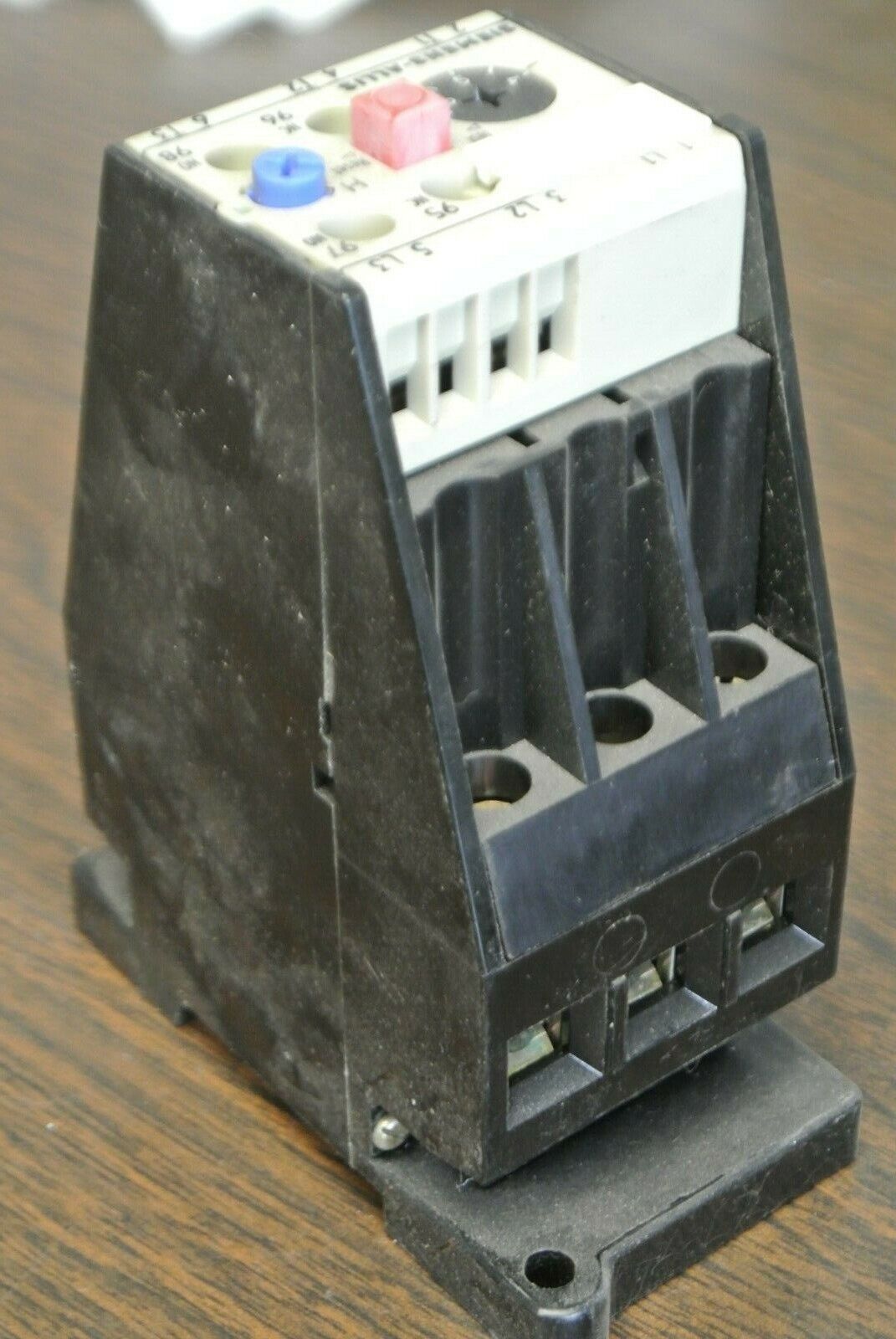 SIEMENS-ALLIS OLR0630 OVERLOAD RELAY 4-6.3 AMP