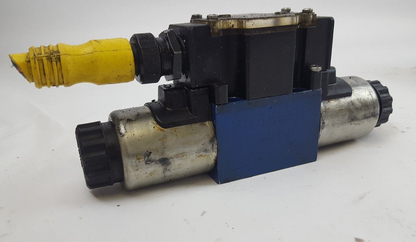 Rexroth Bosch R978017871 Valve 4WE 6 D62/OFEG24N9DAL/62