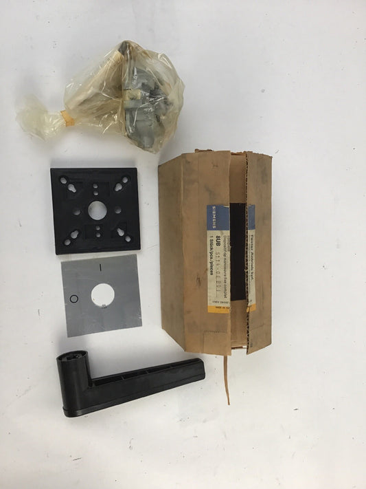 SIEMENS NON-DETACHABLE HANDLE MECHANISM. 8UB 5114-0EB01