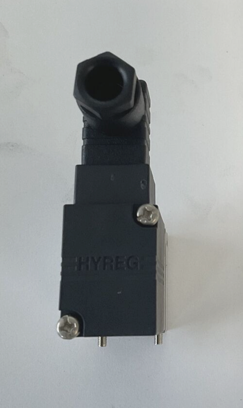 SMC VY1B00-100-X39 PNEUMATIC HYBRID REGULATOR VALVE