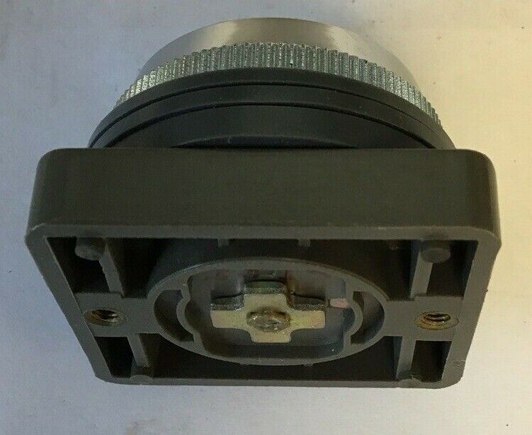 IDEC ABN 300 PUSHBUTTON 131A***LOTOF2***