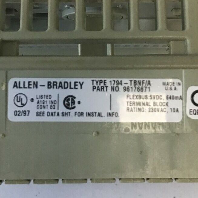ALLEN BRADLEY 1794-OA8 OUTPUT 120VAC W/ 1794-TBNF/A TERMINAL BLOCK