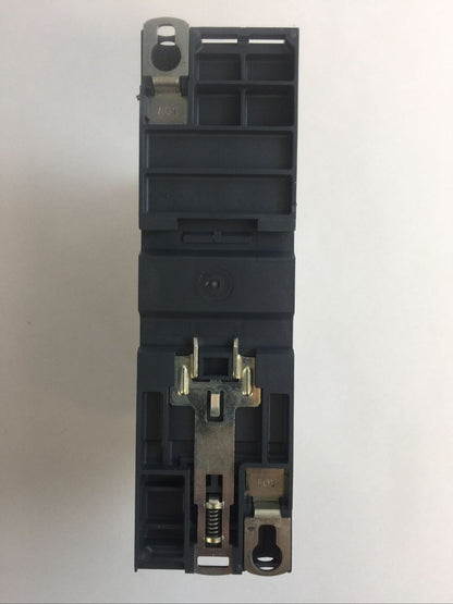 SCHNEIDER LUB12 MOTOR STARTER 600VAC 12A 10HP LUCA1XBL CONTROL UNIT 24VDC