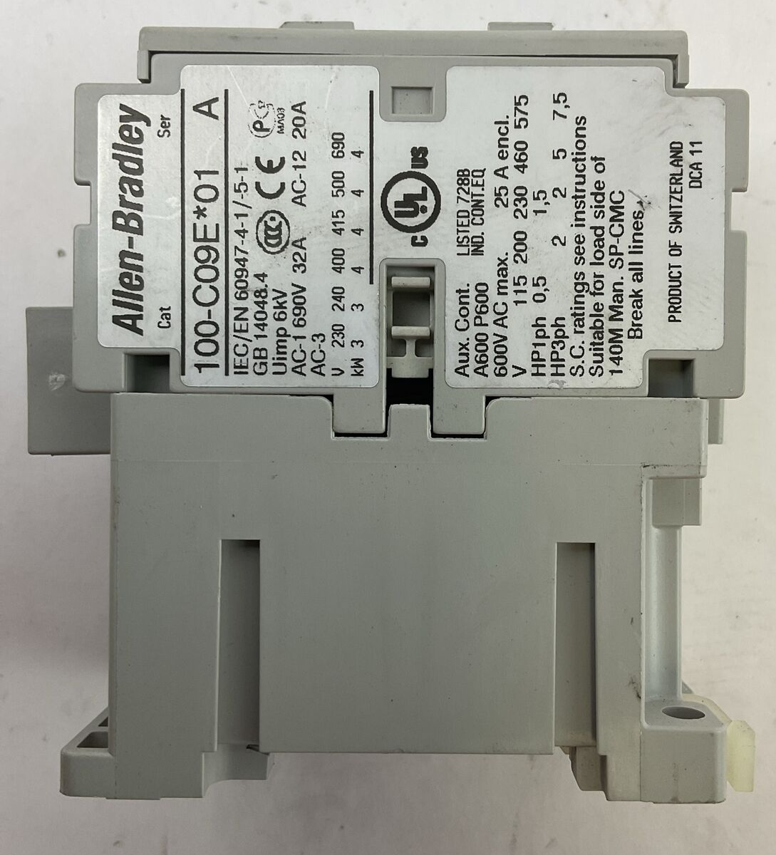 ALLEN BRADLEY 100-C09E*01 SER A CONTACTOR 600VAC 25A 3PH 7.5HP COIL 24VDC