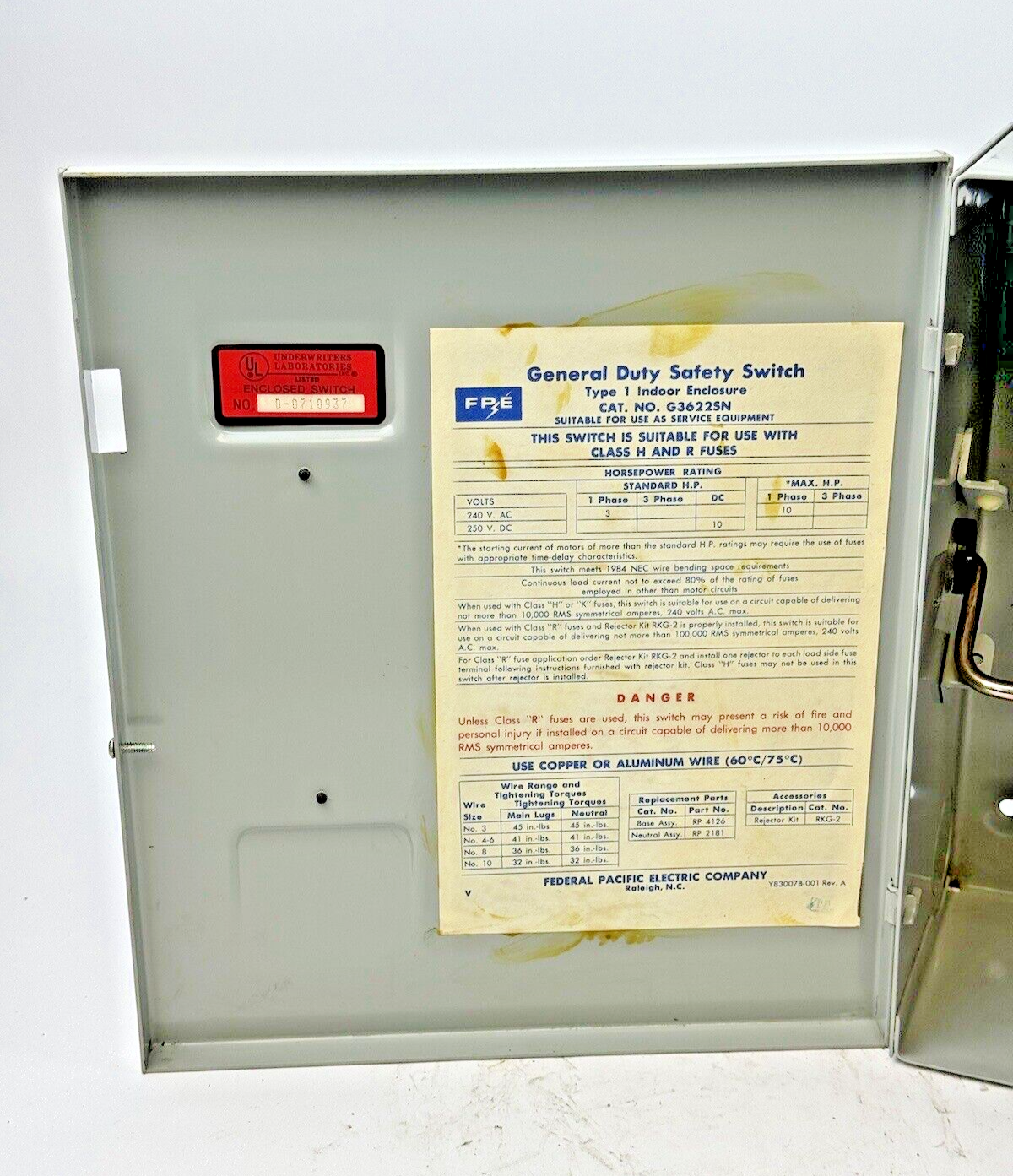 FEDERAL PACIFIC - G3622SN - SAFETY SWITCH - 60 AMP, 2 POLE, 240 VAC, NEMA TYPE 1
