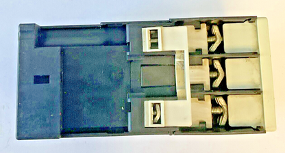 SIEMENS 3RT1026-1B..4 CONTACTOR 24VDC 35A 600V