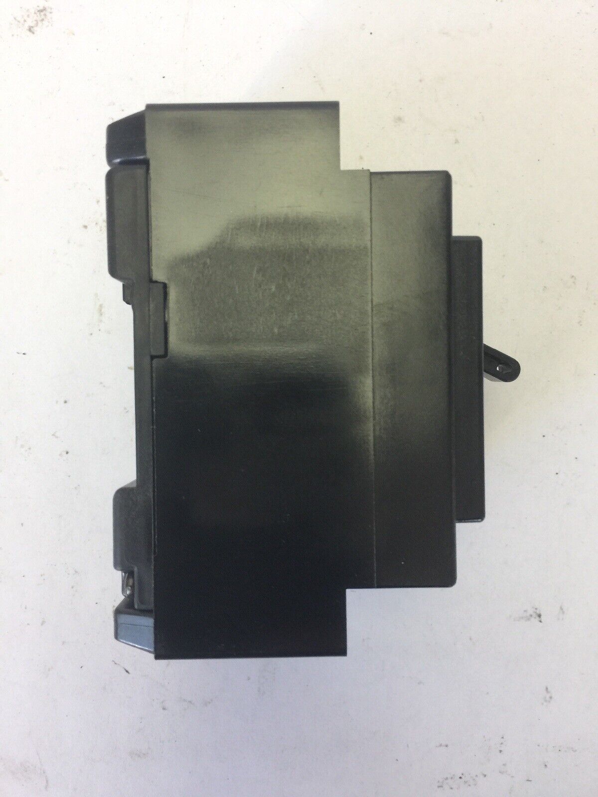 FUJI EA32 BB2AEA-015 AUTO BREAKER 15A 460VAC 2 POLE