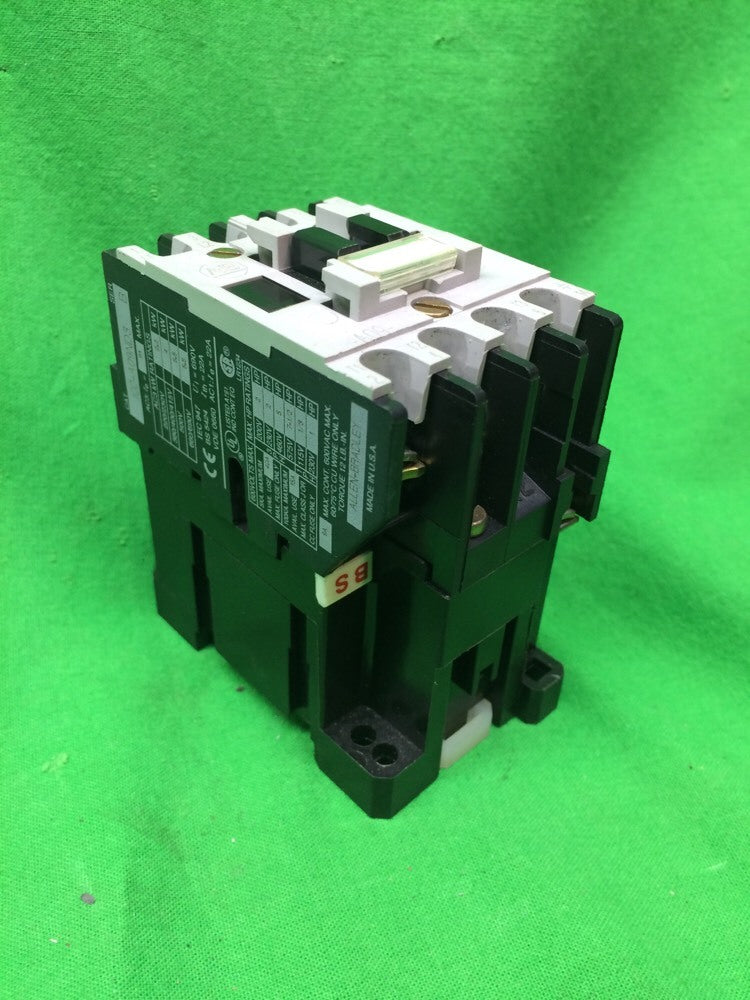 ALLEN BRADLEY 100-A09ND3 CONTACTOR SERIES B 9 AMP