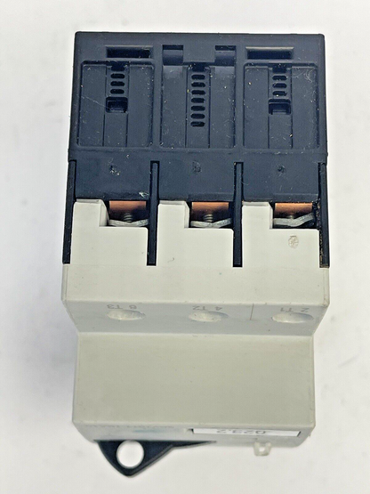 SIEMENS - 3RV1011-1BA10- CIRCUIT BREAKER / MOTOR PROTECTOR