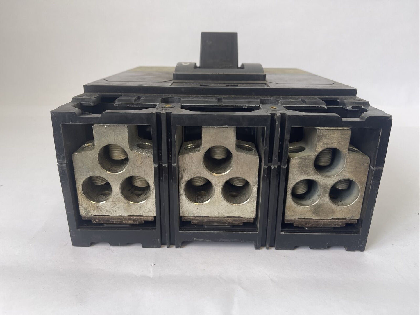 SQUARE D MAL36500 MOLDED CASE CIRCUIT BREAKER 500AMP 600VAC 250VDC 3P SER 2