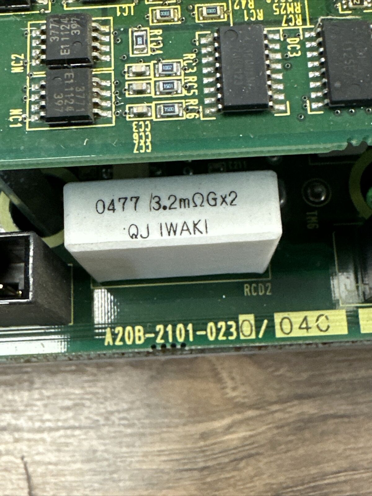 FANUC A06B-6107-H002 SERVO AMPLIFIER SER B A20B-2101-0230/04C A16B-3200-0610/13F