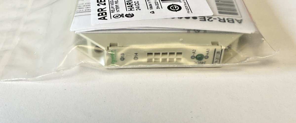 SCHNEIDER ELECTRIC ABR 2E116F RELAY MODULE 125VAC/DC 120..127V 60HZ