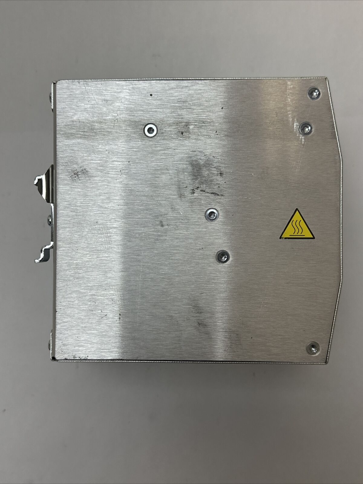 SOLA SDN 20-24-100C POWER SUPPLY 24VDC 20A 100-240VAC 5.6A 100-250VDC 5.4A