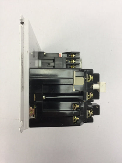 ALLEN BRADLEY 105-A09NDJ0V REVERSING STARTER 100-A09ND3 600VAC 9A 592-J0V16 W33