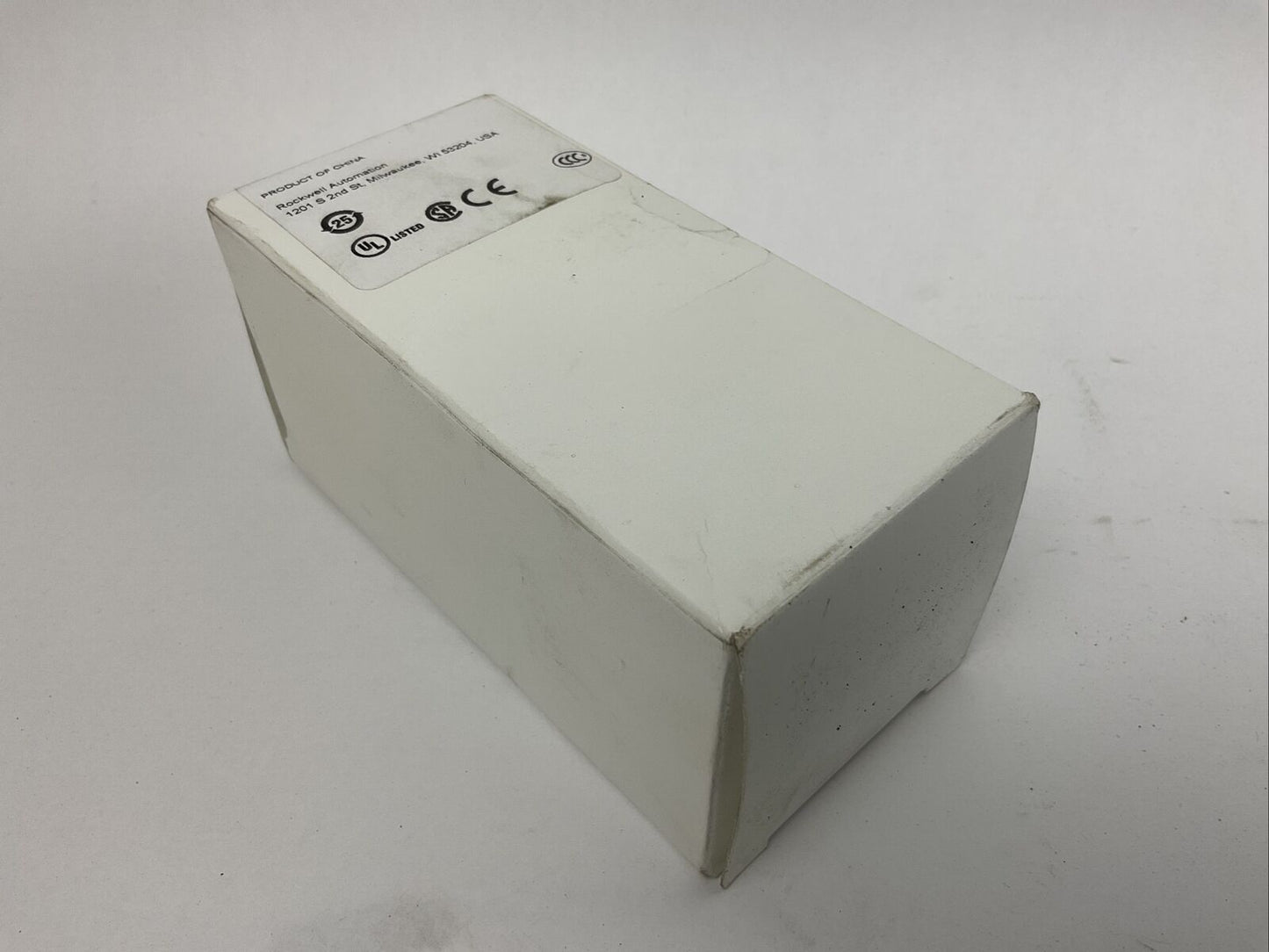 ALLEN BRADLEY 800TC-FXPH16RA1 30mmPUSH-PULL DEVICE 800T PB 2 POSITION RED