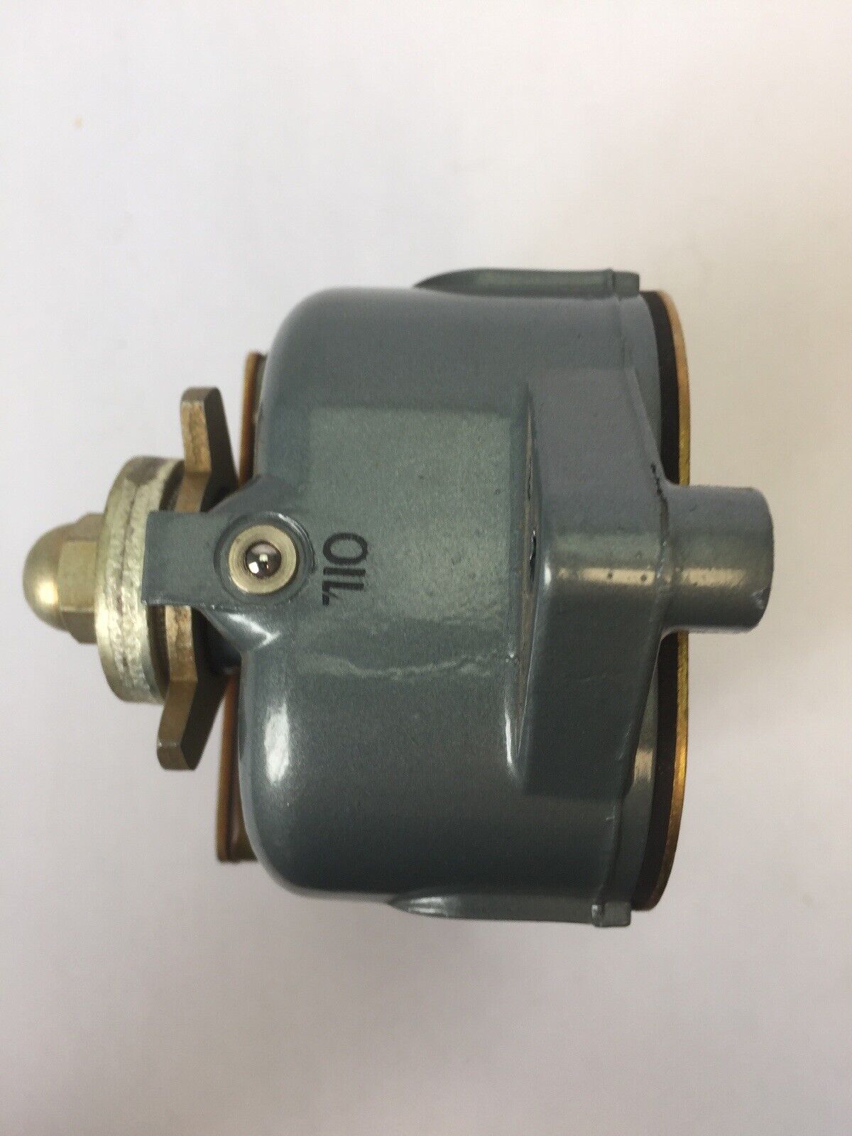 ALLEN BRADLEY 801-ASC27 LIMIT SWITCH ROLLER LEVER NO-NC CONTACTS 600V AC/DC
