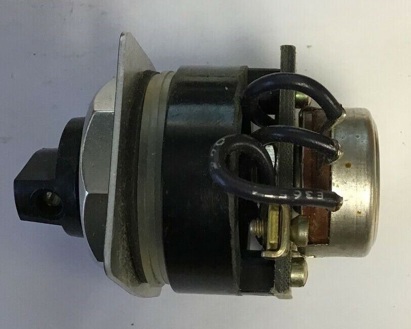 SQUARE D 9001 K2114 POTENTIOMETER OPERATOR SER.F