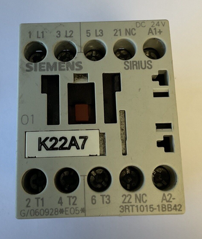 SIEMENS 3RT1015-1BB42 CONTACTOR 690V