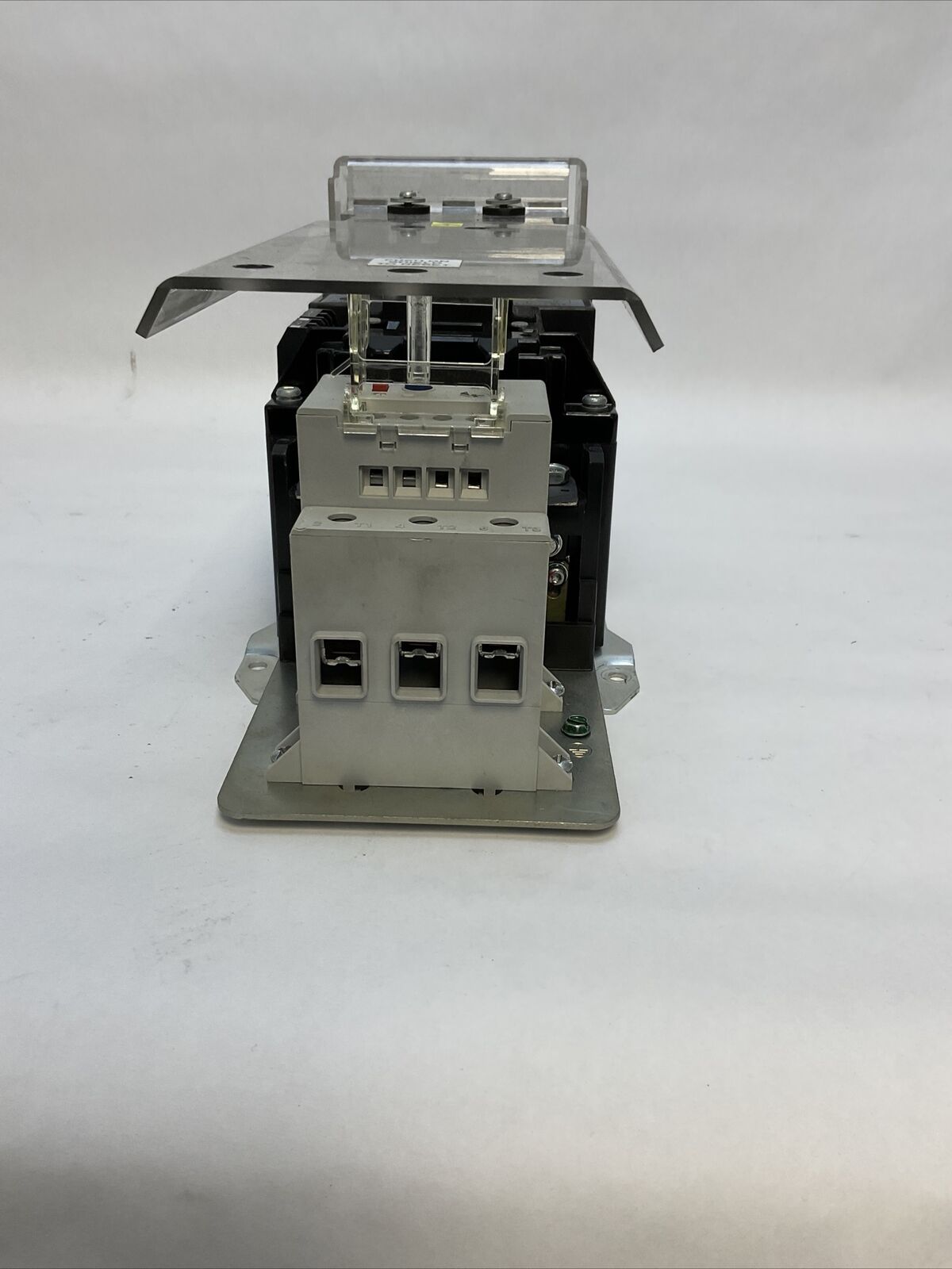 ALLEN BRADLEY SIZE 3 STARTER 500F-DOD930 SER C 90A 600VAC 50HP 592-EEGD SER C