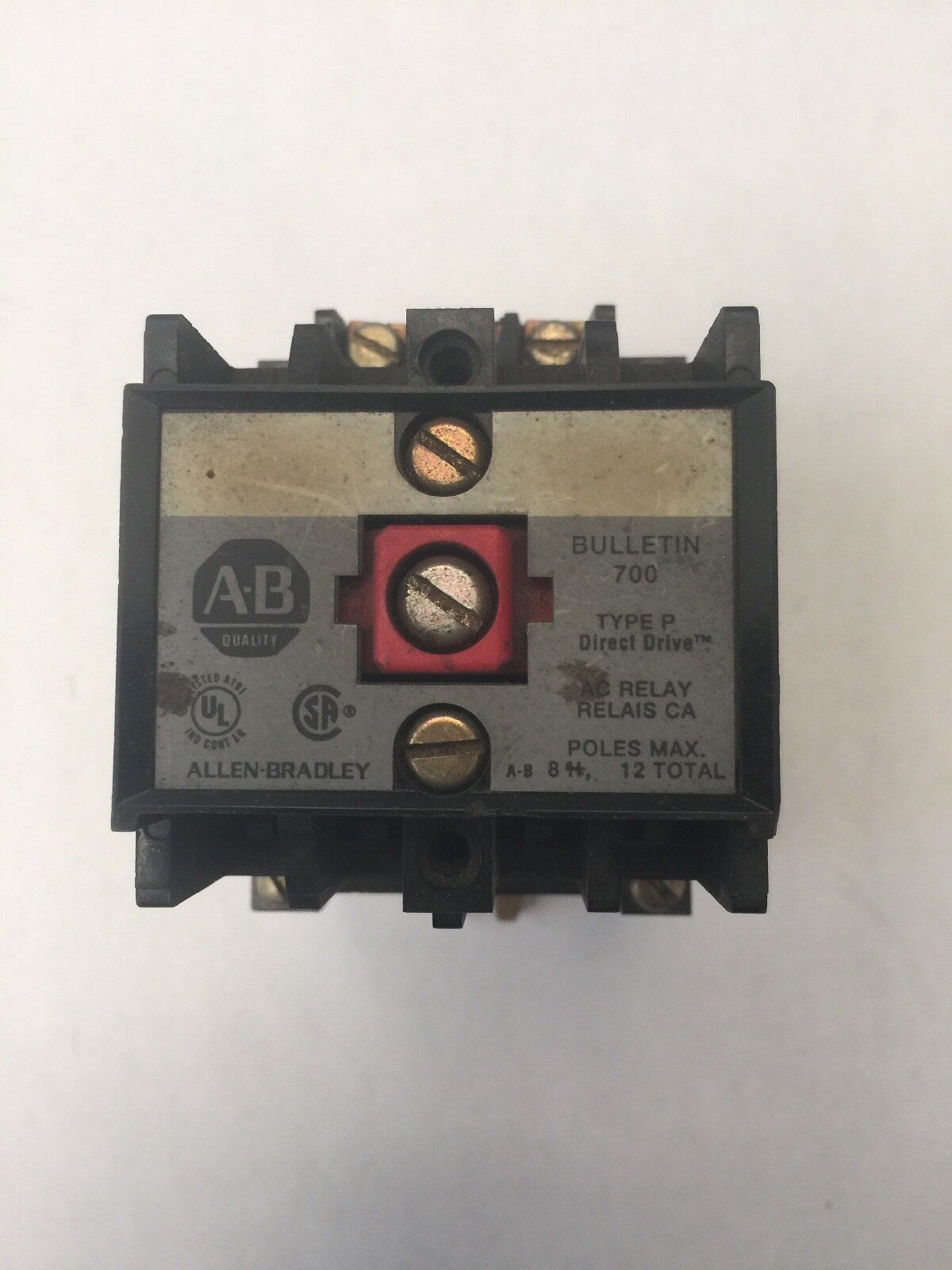 ALLEN BRADLEY 700-P000A1 CONTROL RELAY TYPE P 115-120V 60HZ 110V 50HZ SERIES B
