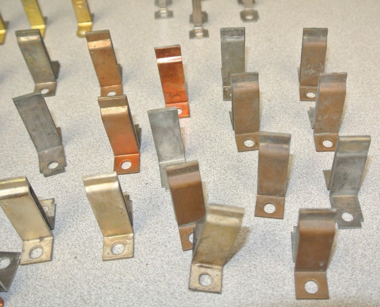 MIXED LOT of 41 / GENERAL ELECTRIC THERMAL OVERLOAD HEATERS / SEE LIST BELOW