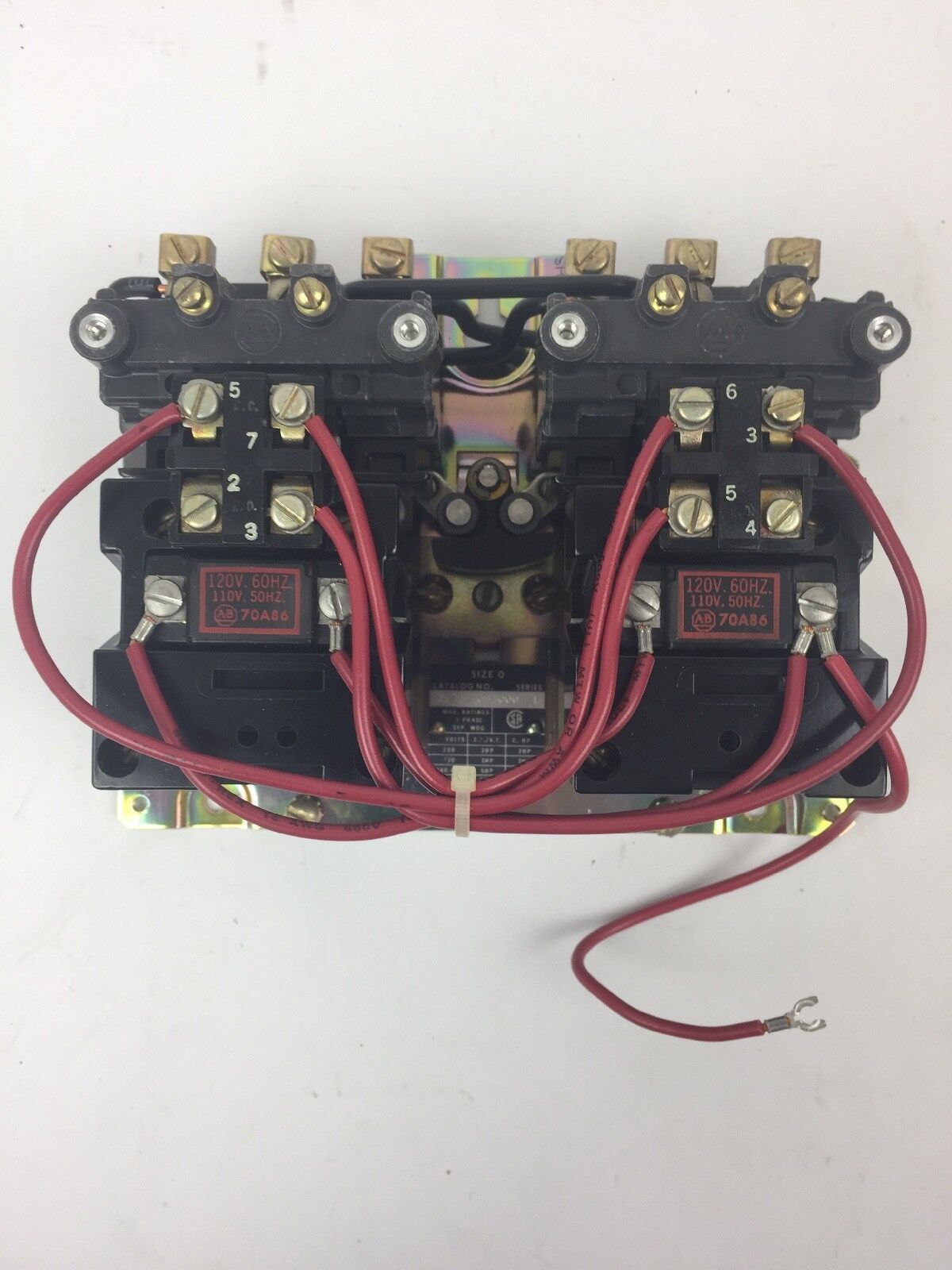 ALLEN BRADLEY 715X-A0D3000 TWO SPEED STARTER SIZE 0 PHASE 3 120V 60HZ NO CONTACT