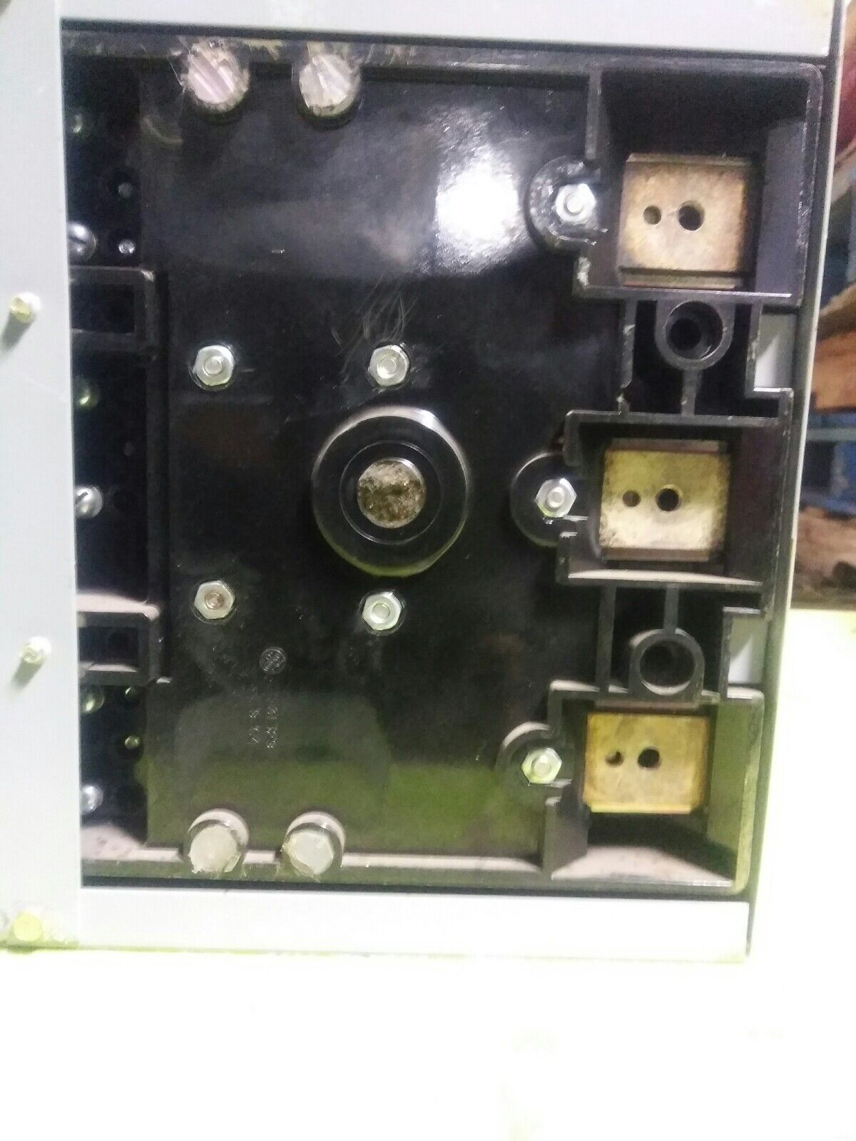 General Electric GE QMR THFP324 200 Amp, 240VAC, 3-Pole Panelboard SWITCH Unit