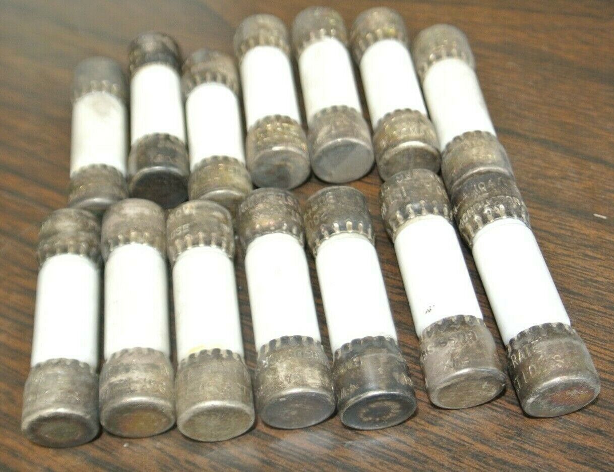 LOT of 14 / BUSSMANN FWX10 SEMICONDUCTOR FUSE / 250V / 10A / NEW SURPLUS