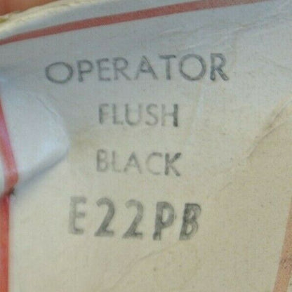 CUTLER-HAMMER E22PB FLUSH PUSHBUTTON OPERATOR / BLACK / 25mm / NEW SURPLUS