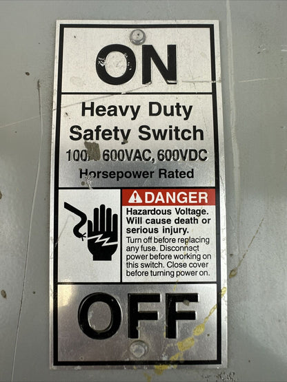 SIEMENS HF363 TYPE VB II FUSIBLE HD SAFETY SWITCH 600V 100AMP NEMA TYPE 1 INDOOR