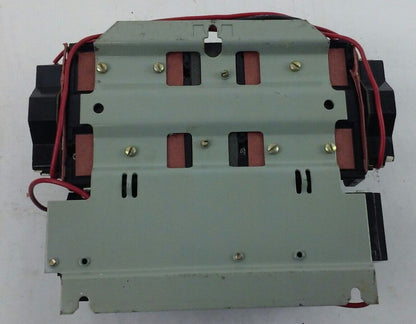 GE MAGNETIC TWO SPEED STARTER CR209B000AKA - NEMA SIZE 0, 18 AMP  (NEW)